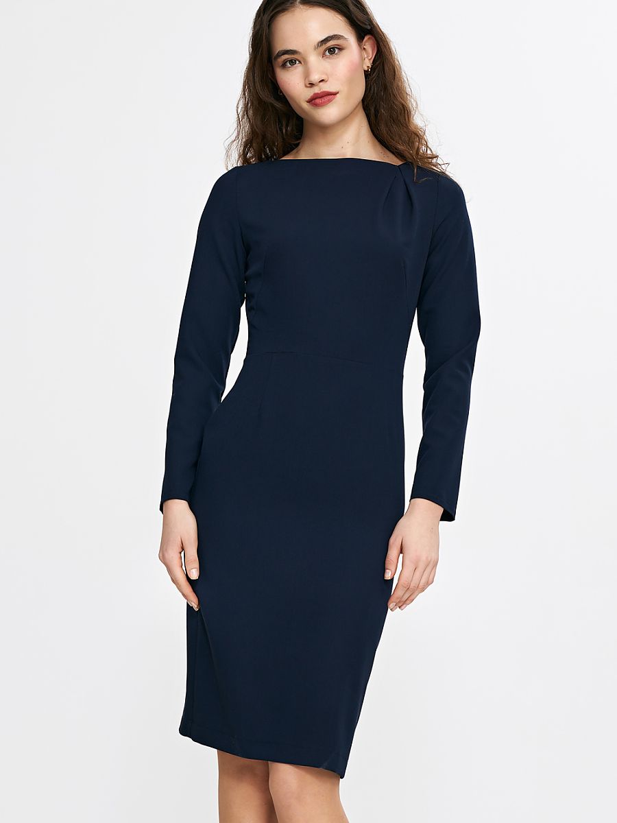 Fitted dress from Nife