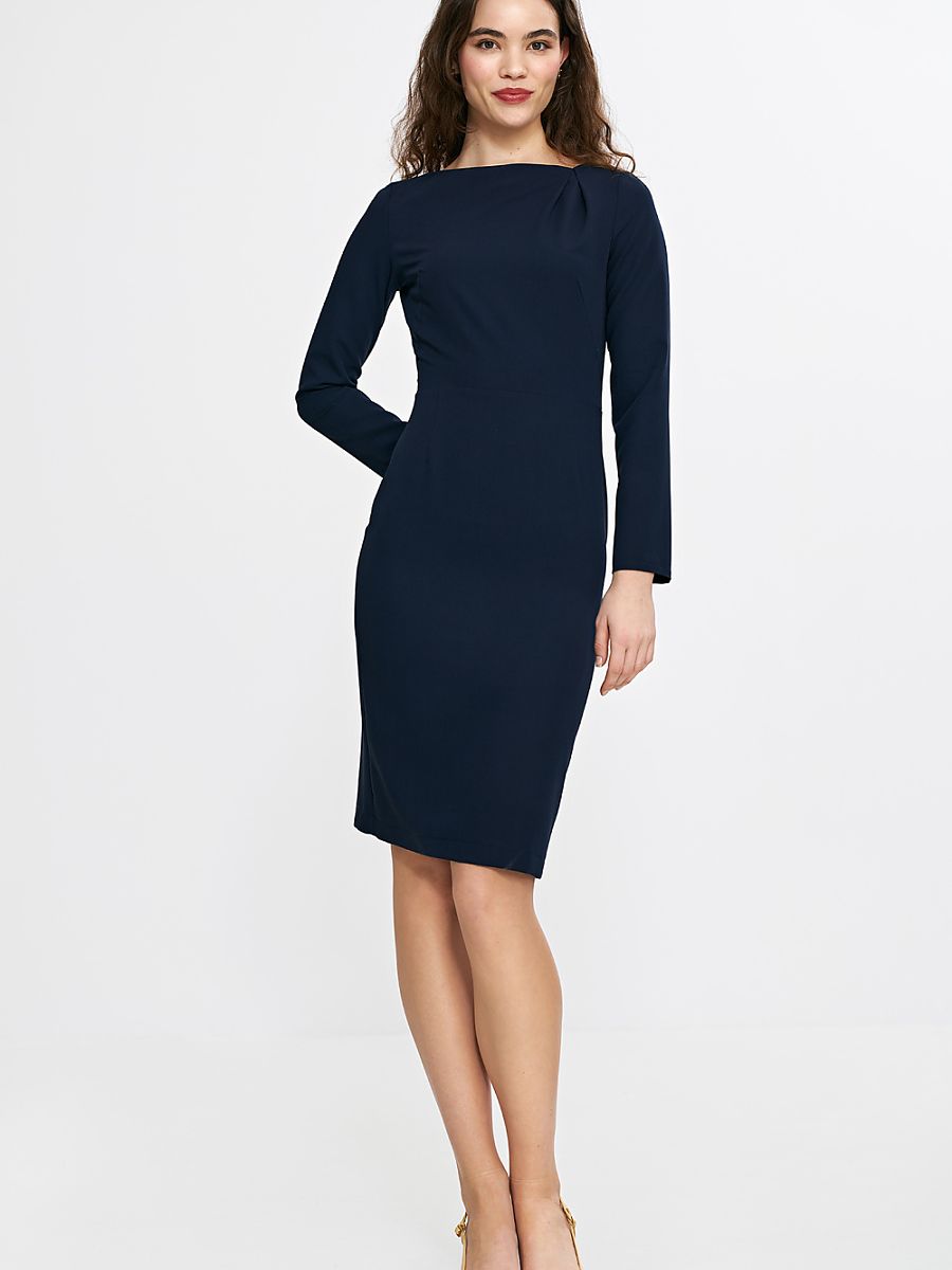 Fitted dress from Nife