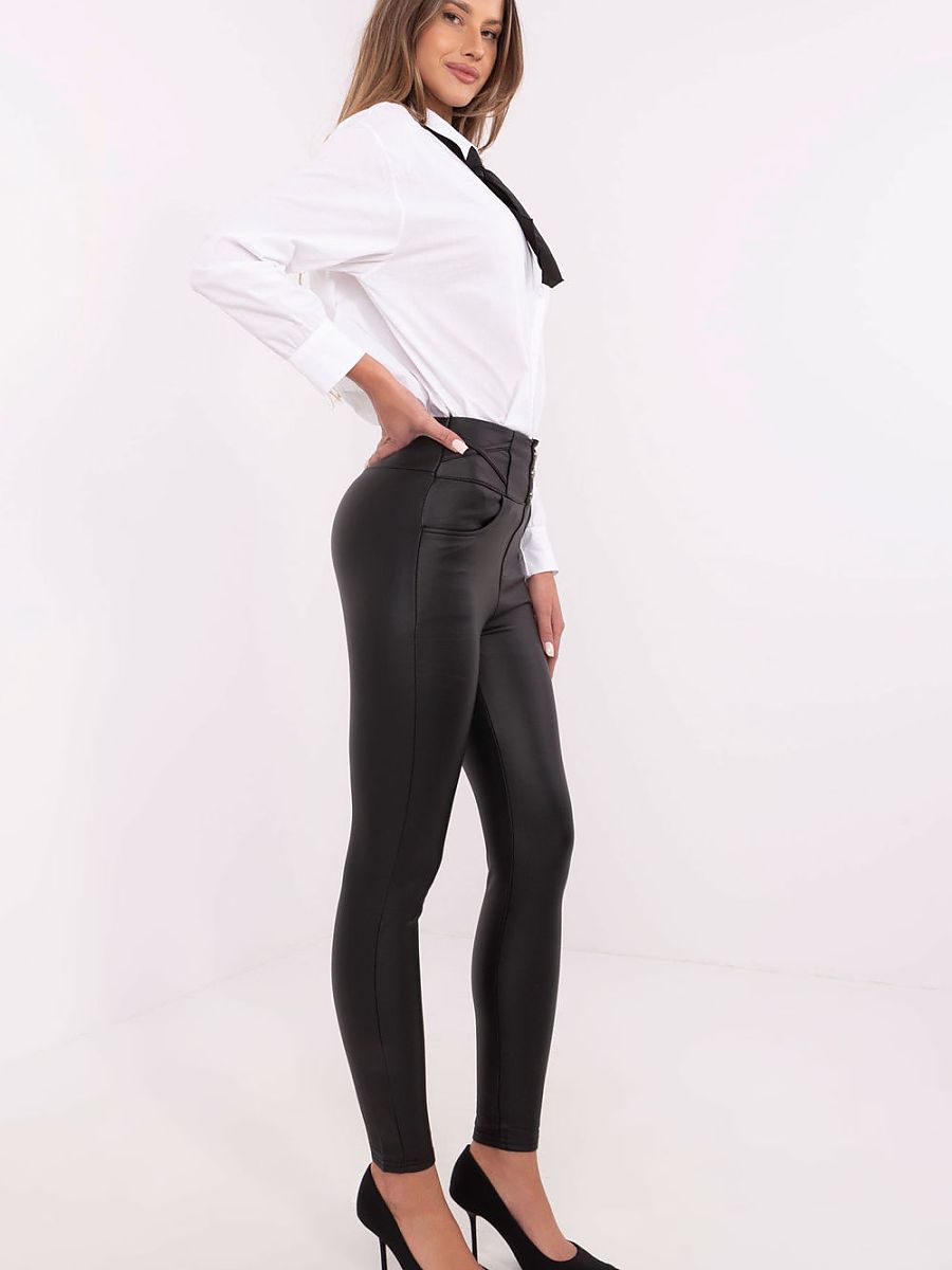 Elastic trousers from Nm