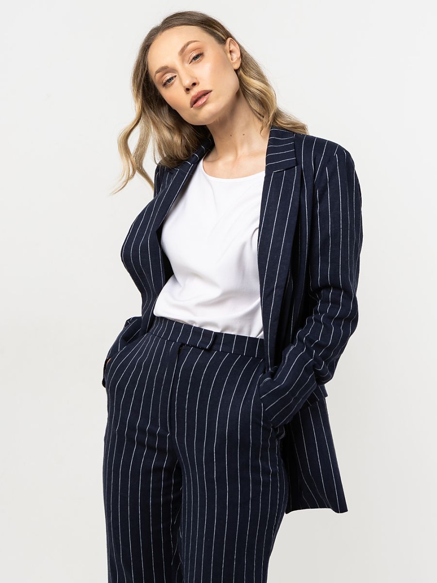 Jacket awama