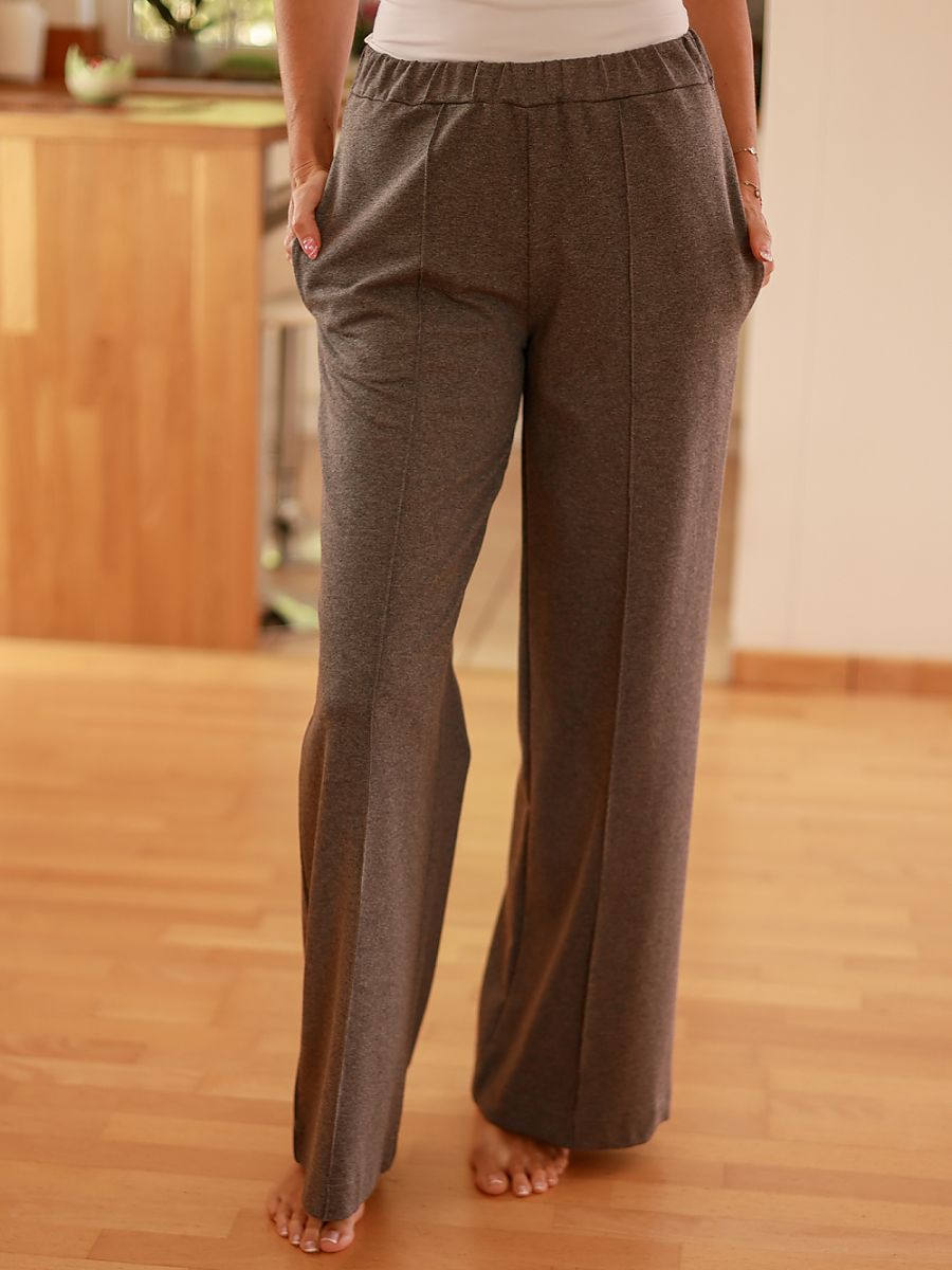 Knit trousers from Mirale