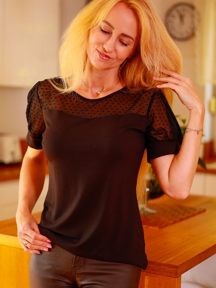Tulle blouse from Mirale