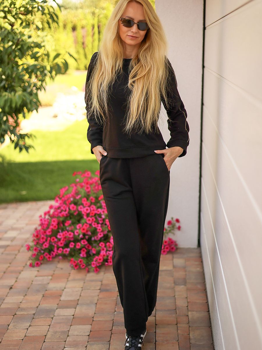 Sporty trousers from Mirale