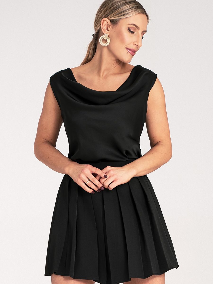 Elegant blouse from Figl