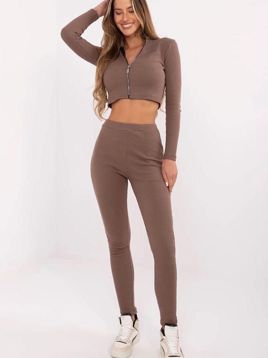Ribbed trousers