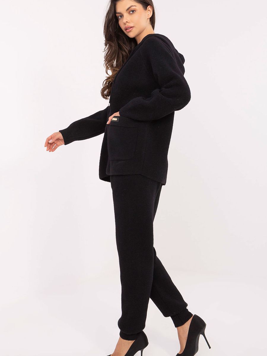 Wool trousers from MBM