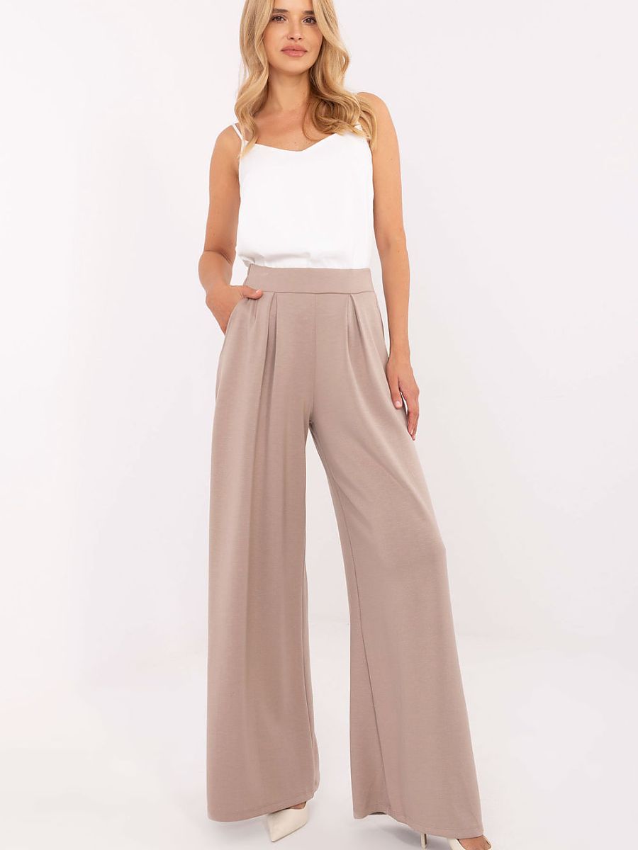 Tracksuit trousers Relevance