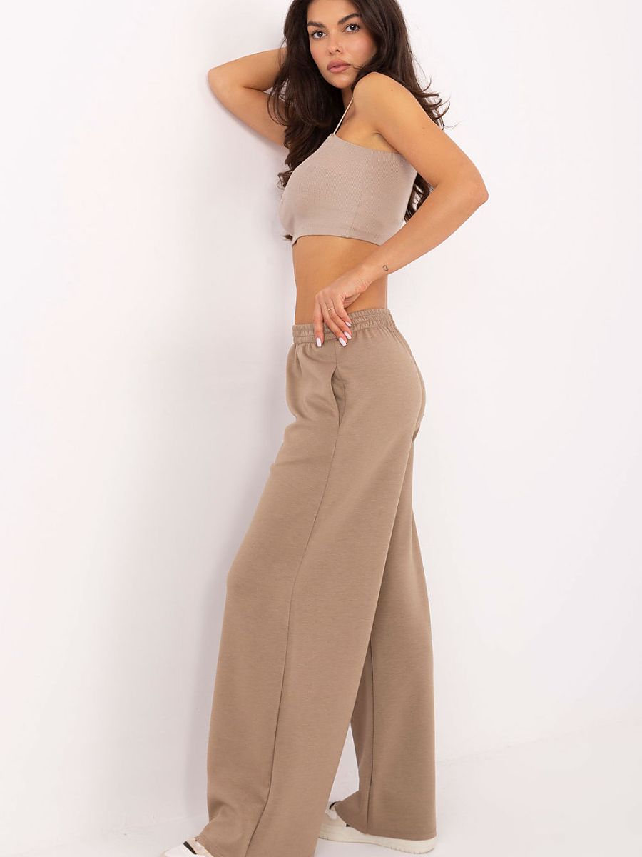 Soft trousers from Italy Moda