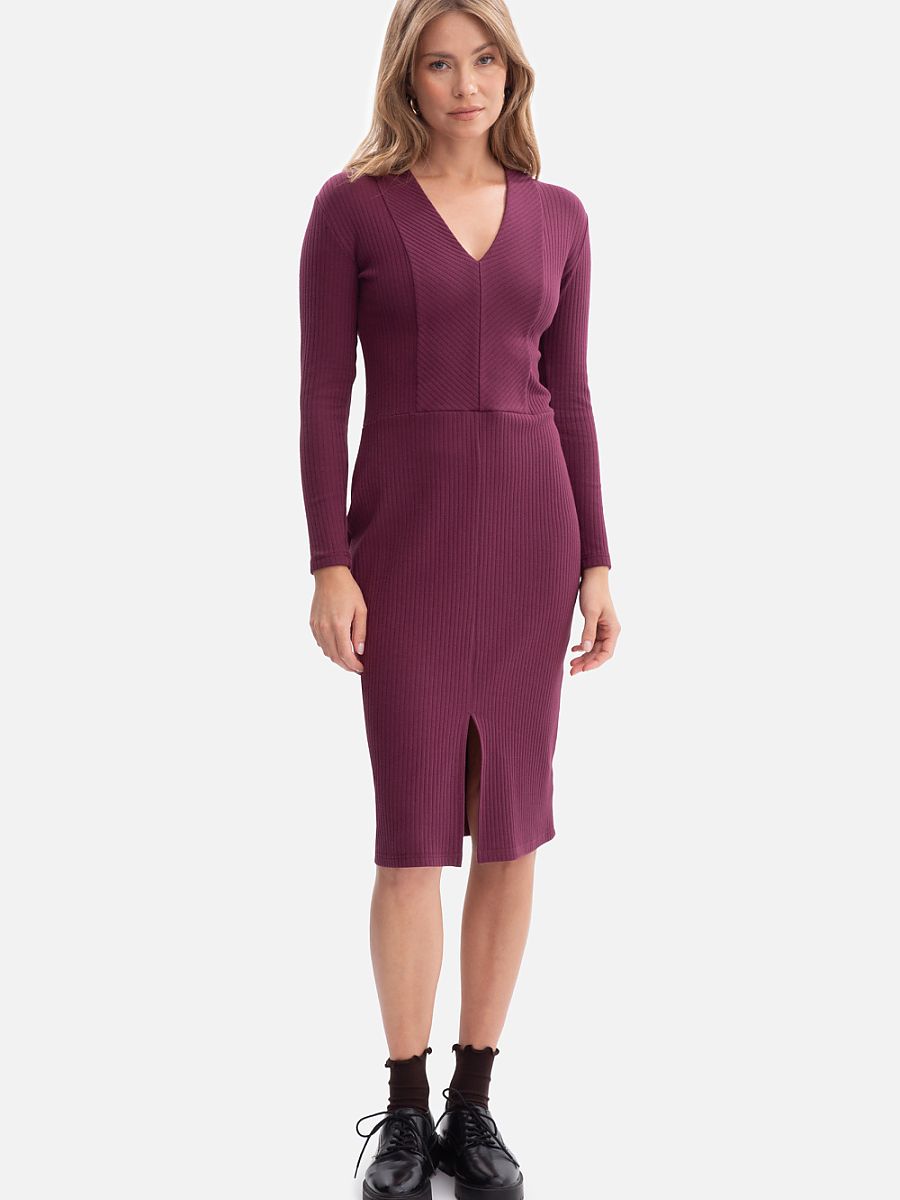 Ribbed dress from BeWear