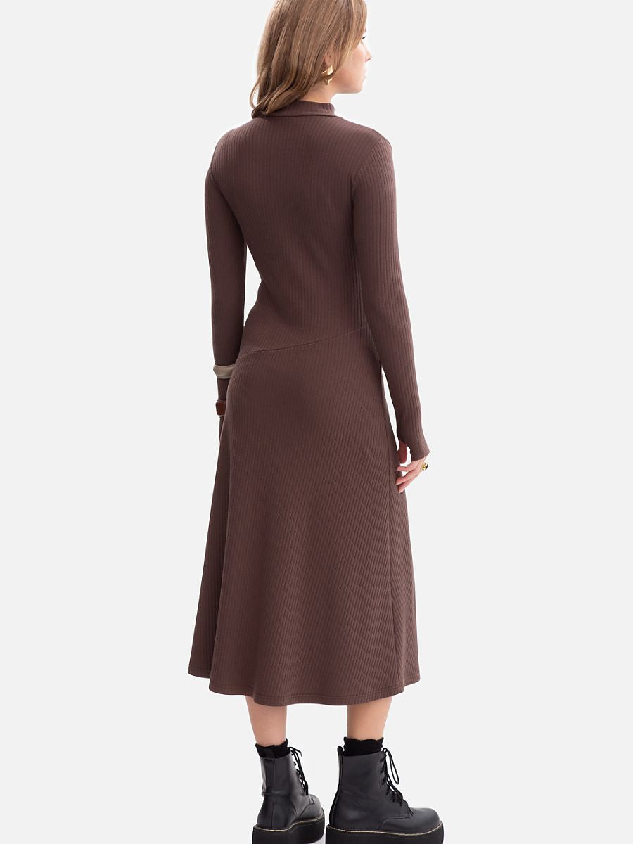 Ribbed dress from BeWear