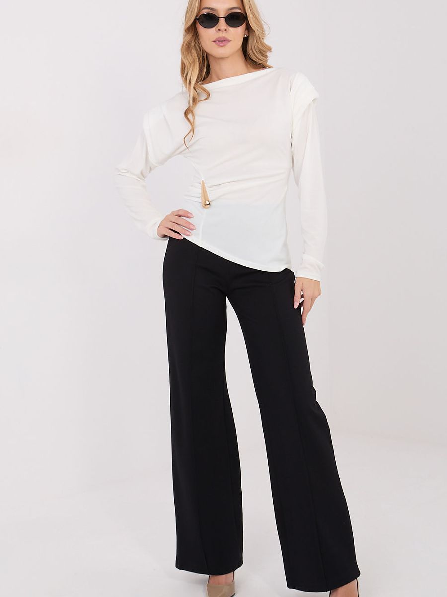 Smooth trousers