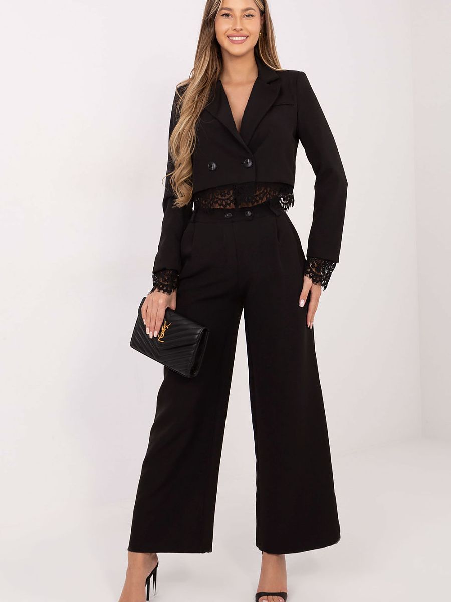 Elegant trousers from Rue Paris