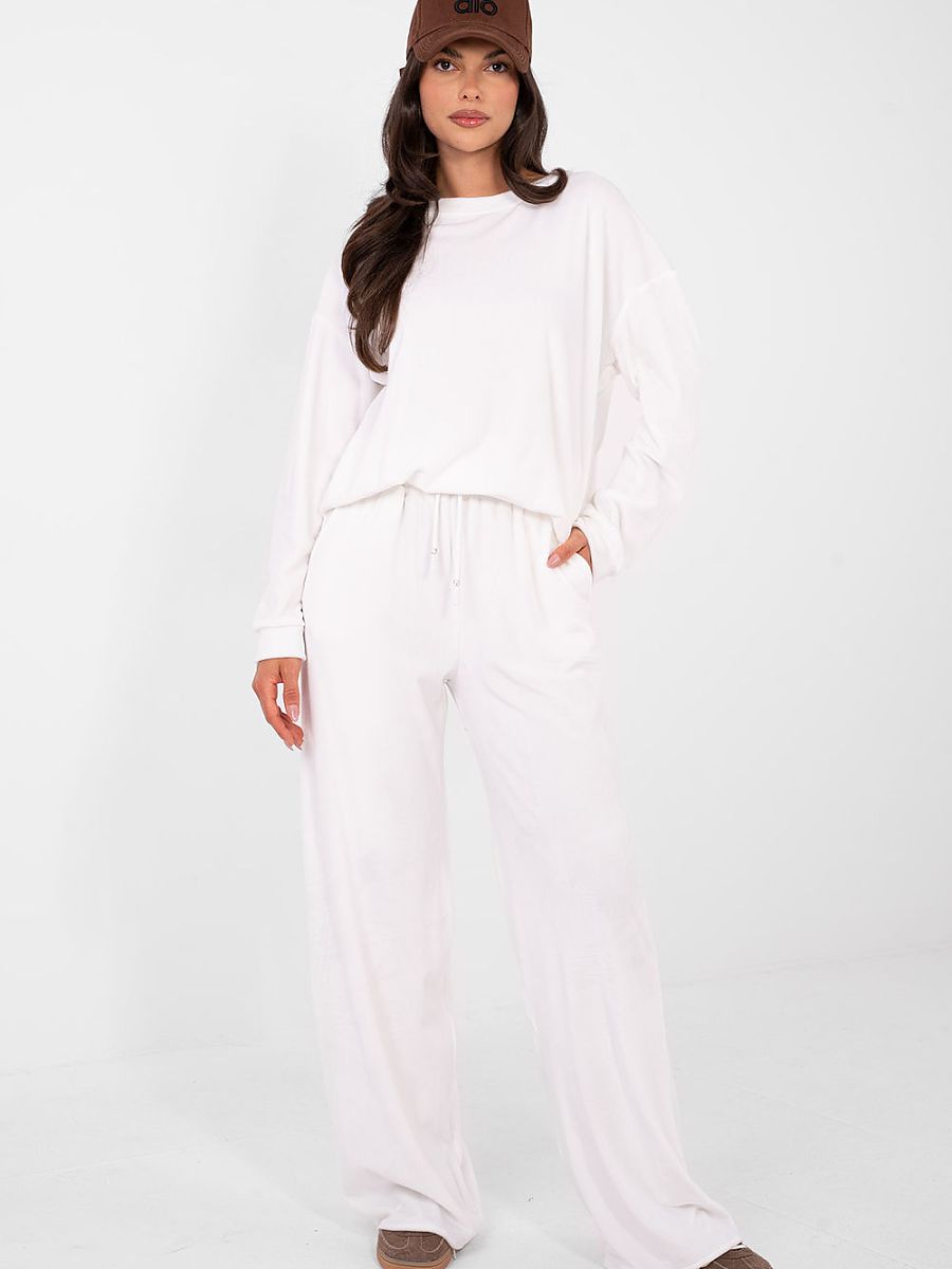 Velour trousers from Lakerta