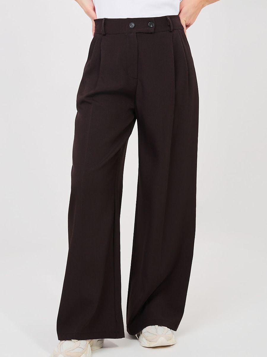 Elegant trousers from Rue Paris