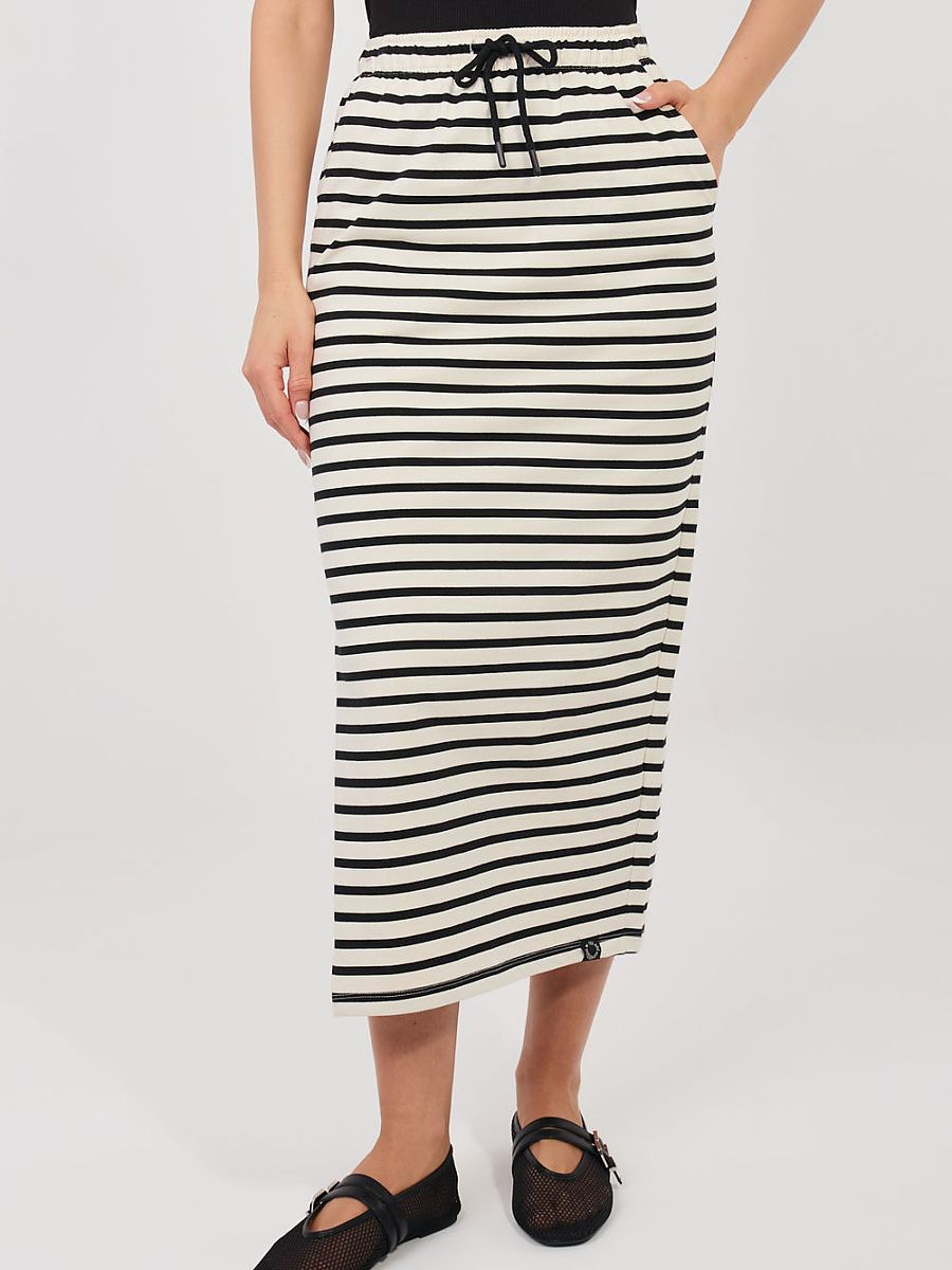 Skirt Sublevel