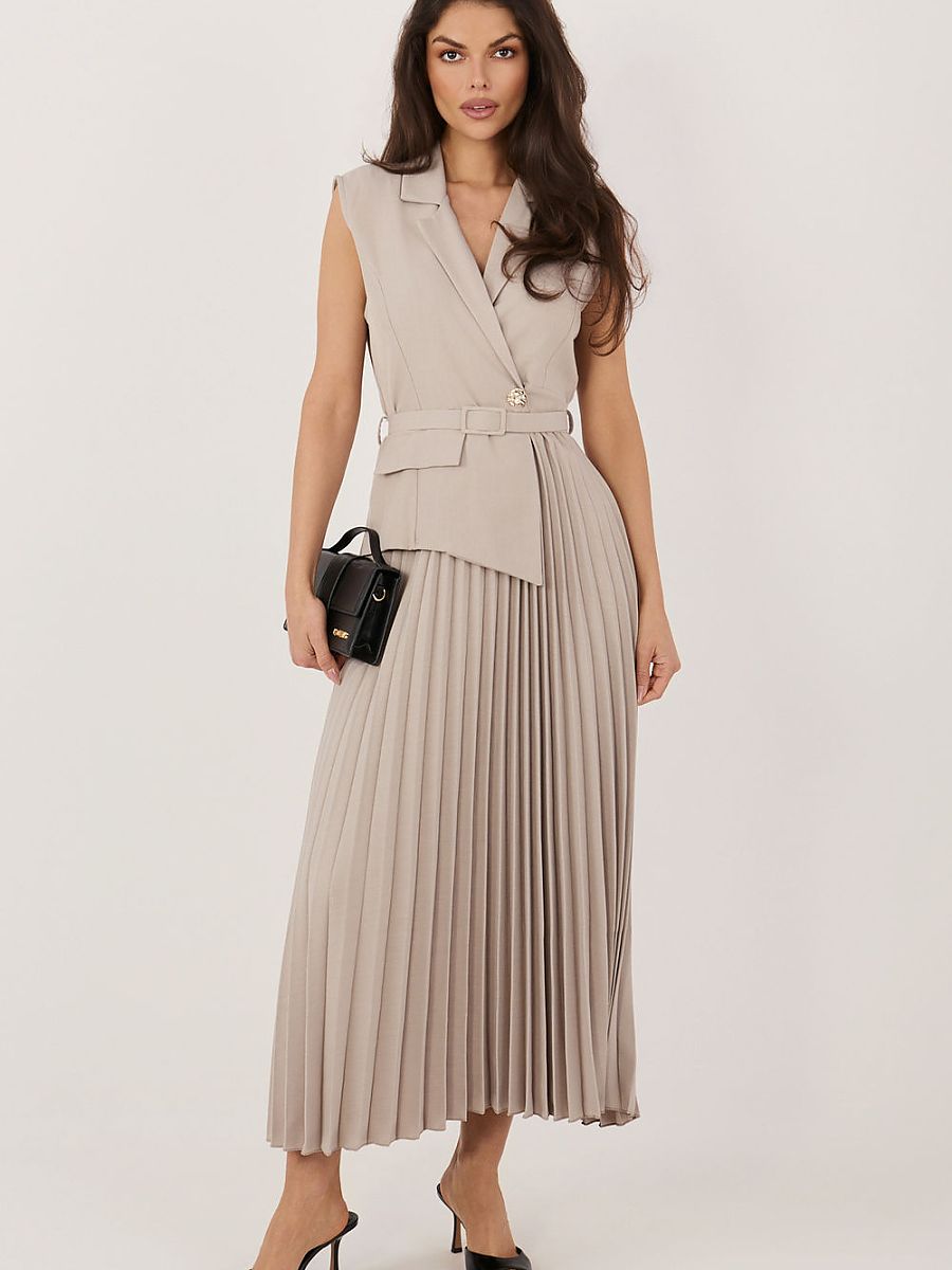 Stretchy dress from Rue Paris