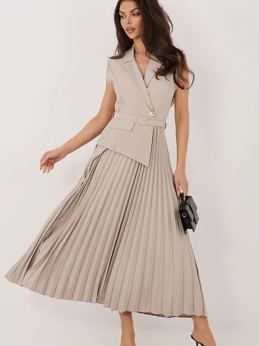 Stretchy dress from Rue Paris