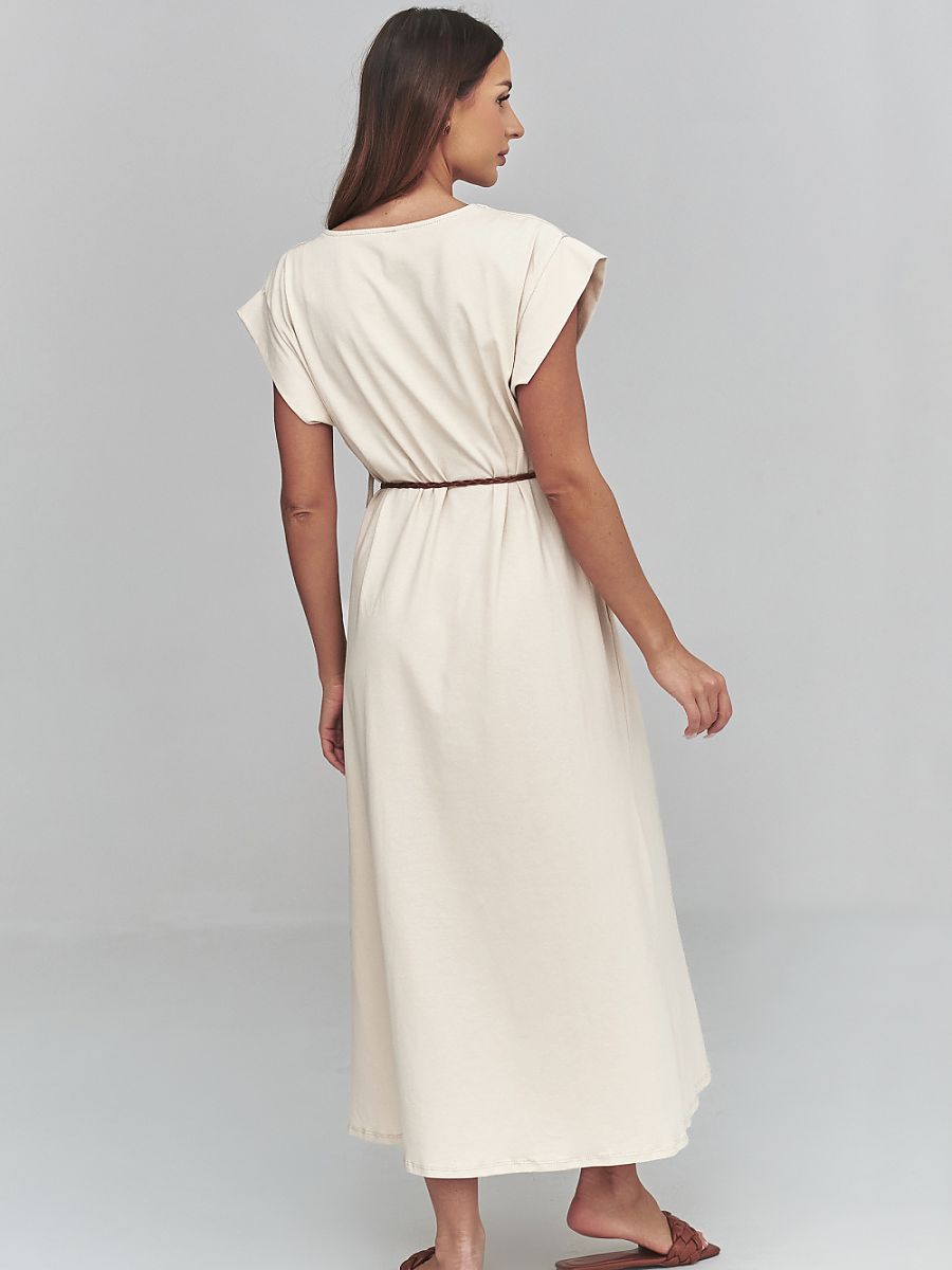 Midi dress from Makadamia