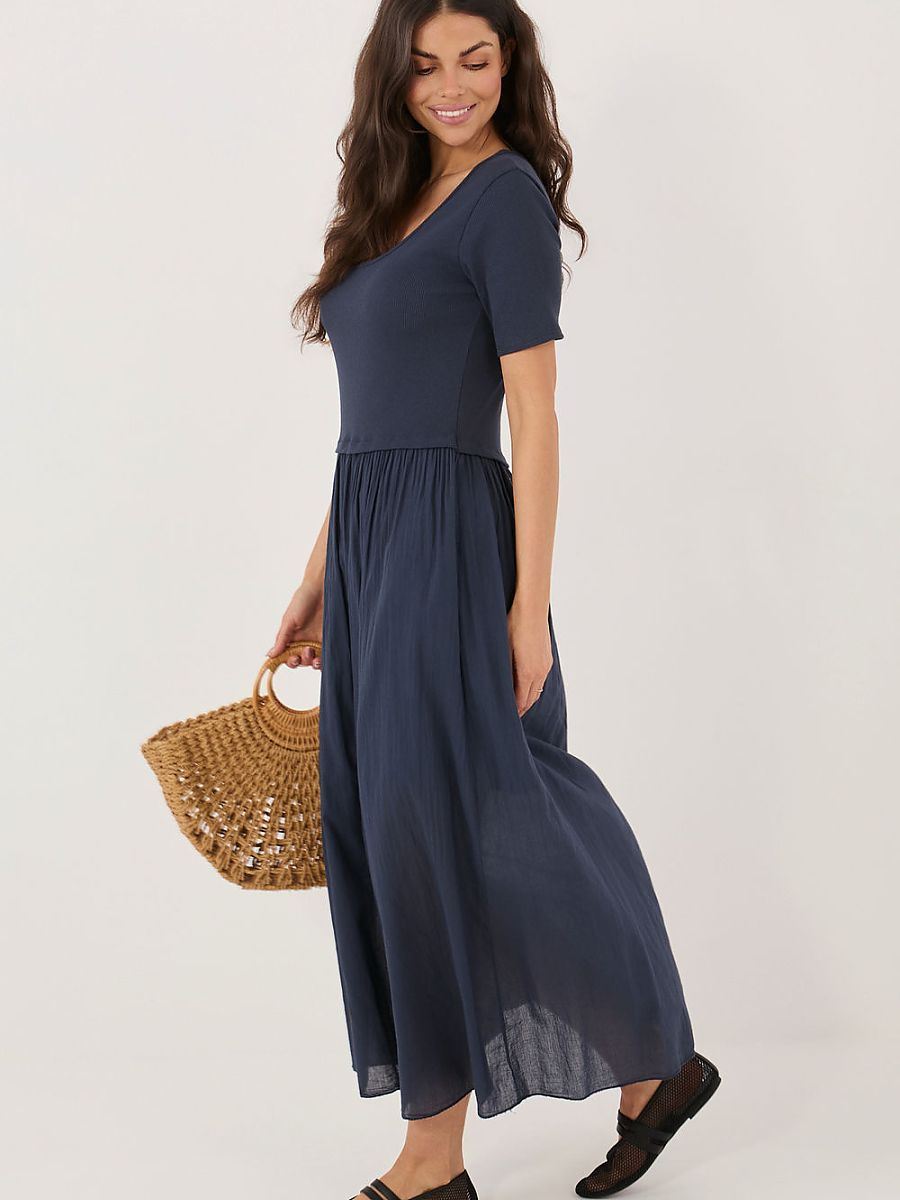 Ribbed dress