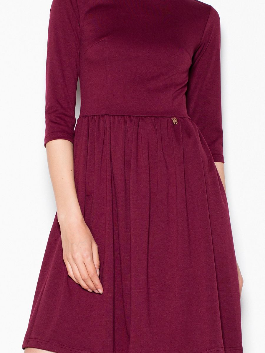 Classic dress from Venaton