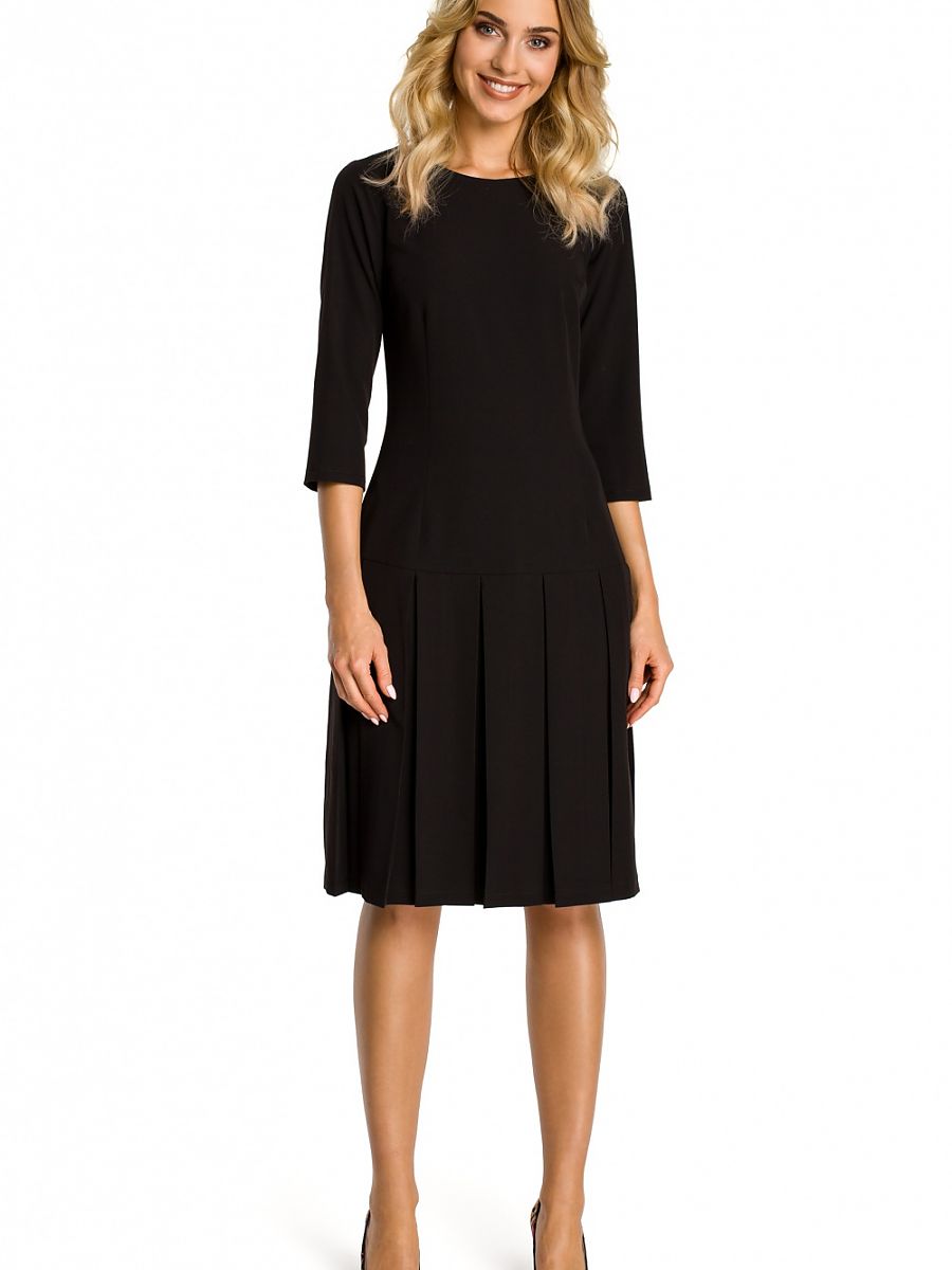 Ruffled dress from Moe