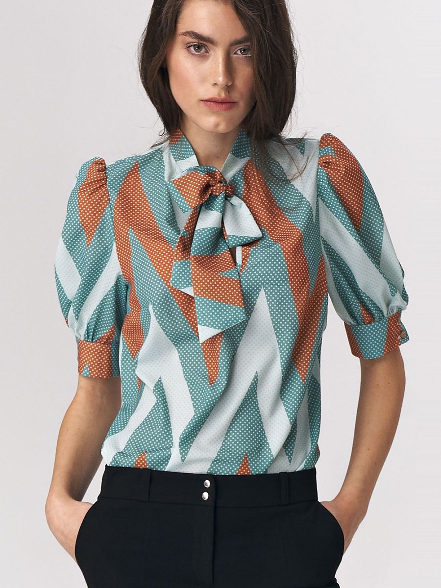 Zigzag blouse from Nife