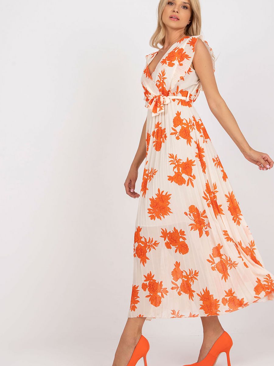 Pleated dress from Italy Moda
