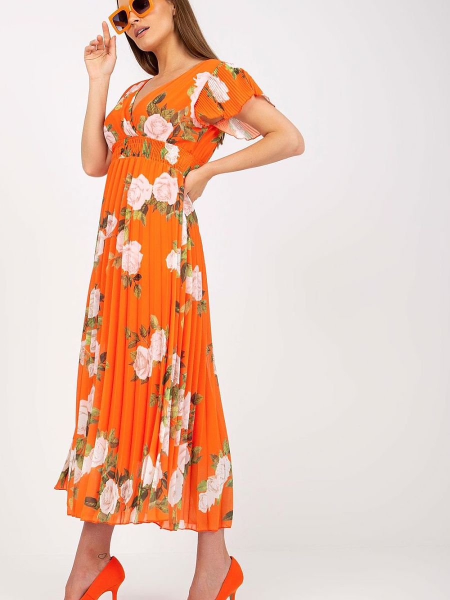 Pleated dress from Italy Moda
