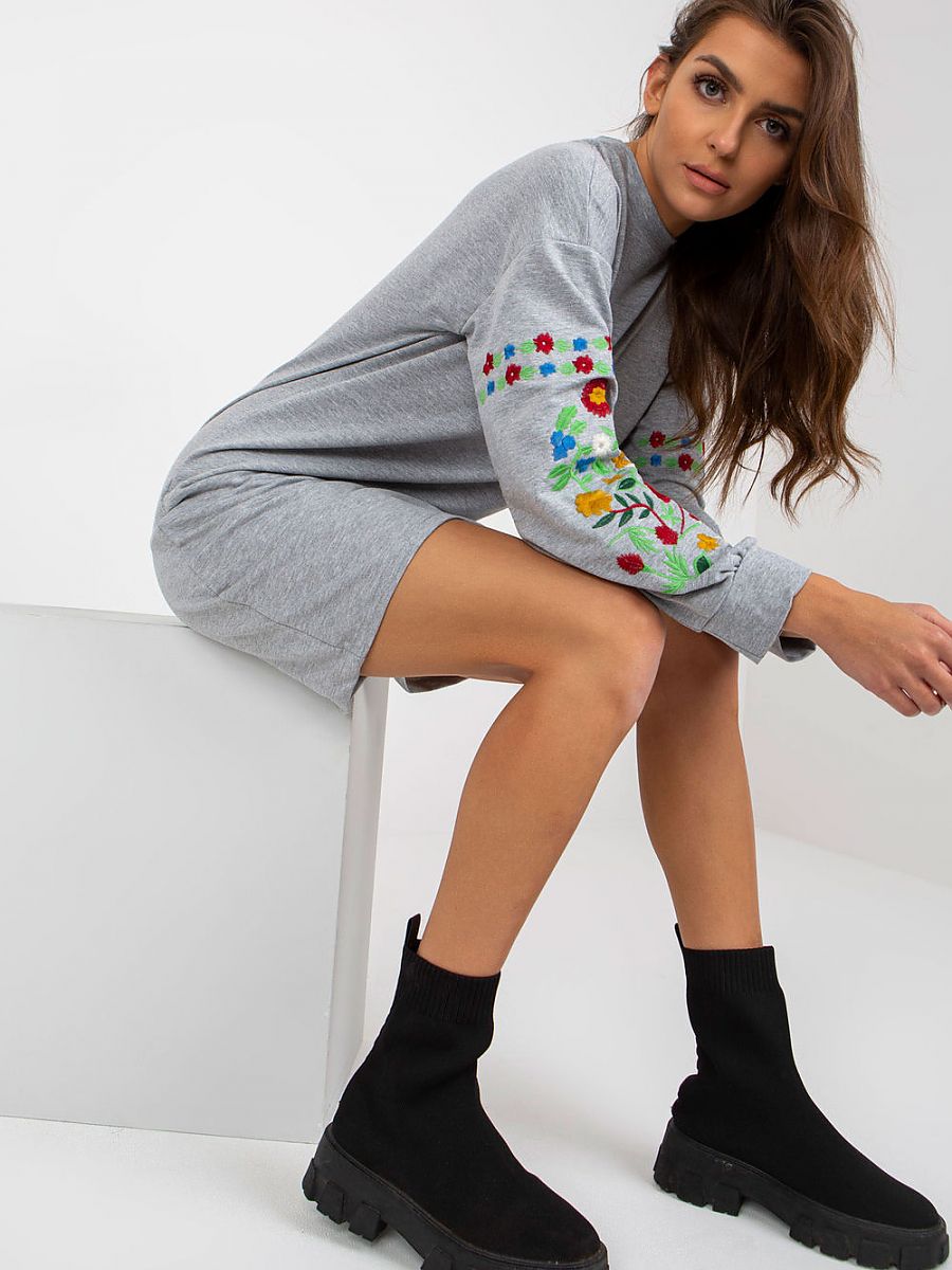 Embroidered dress from Rue Paris