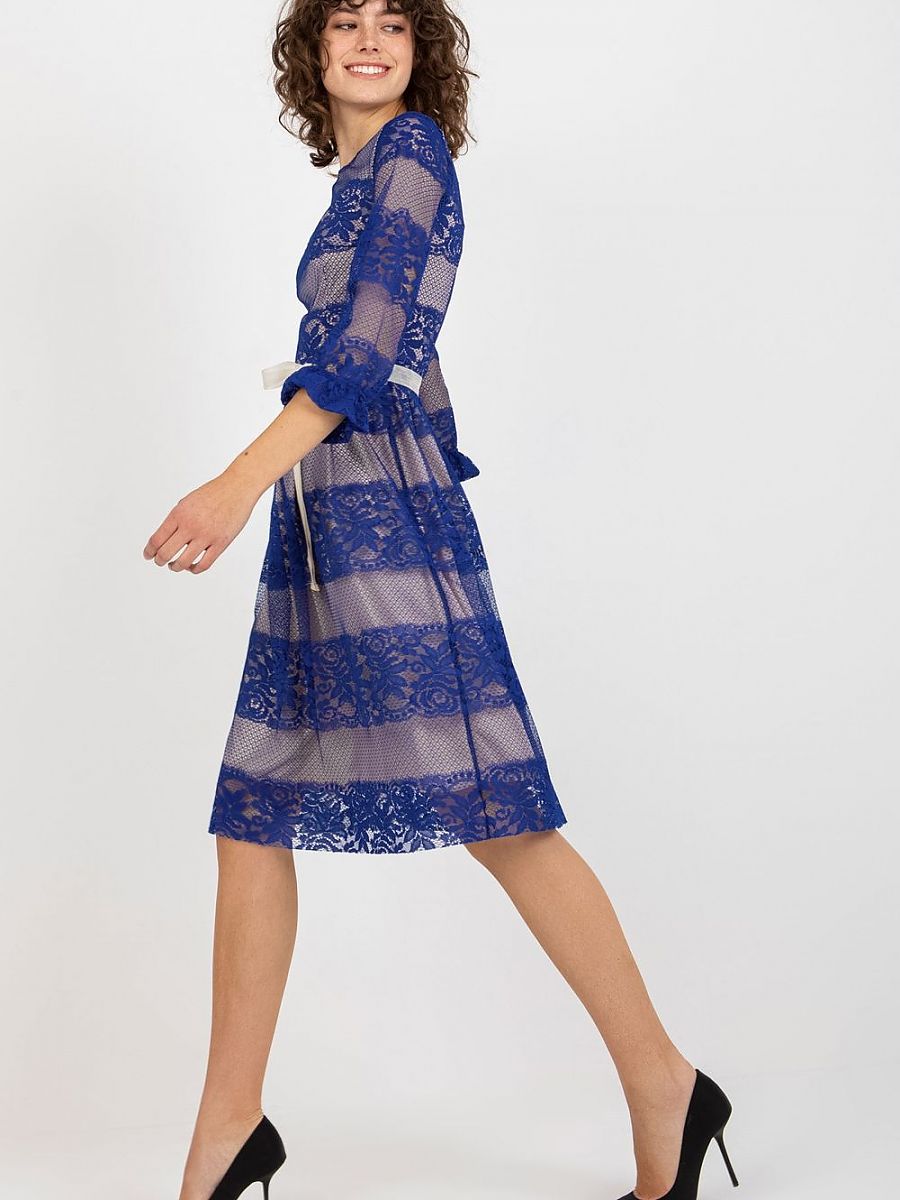 Lace evening dress from Lakerta