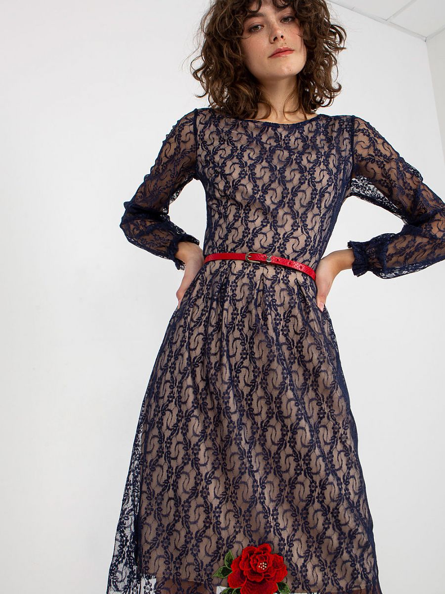 Lace evening dress from Lakerta