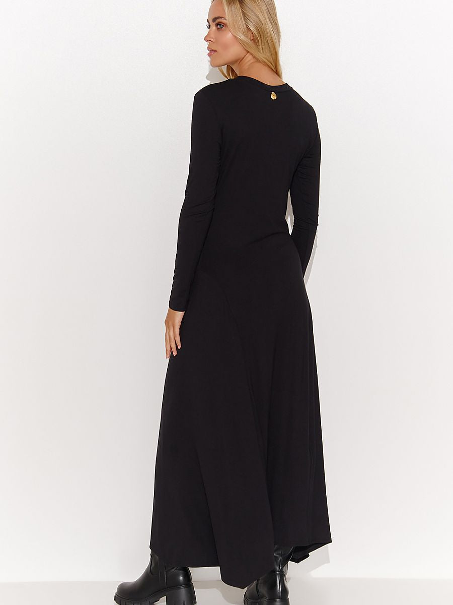 Fitted dress from Makadamia